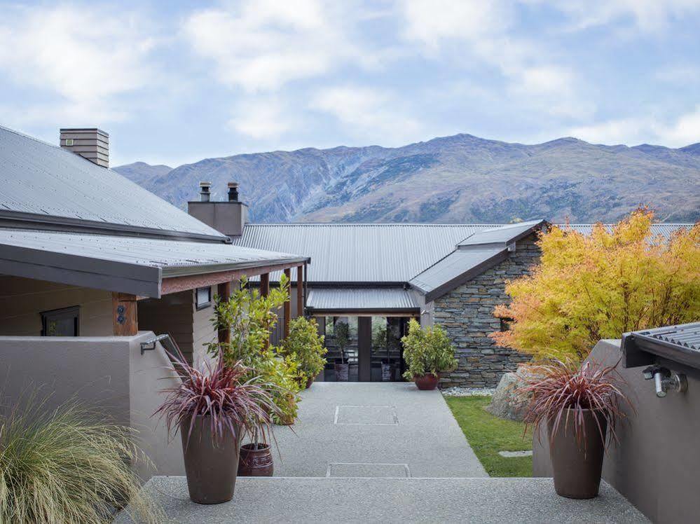 Mt Rosa Lodge Boutique Vineyard Accommodation Wanaka Exterior photo