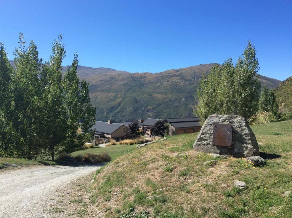 Mt Rosa Lodge Boutique Vineyard Accommodation Wanaka Exterior photo